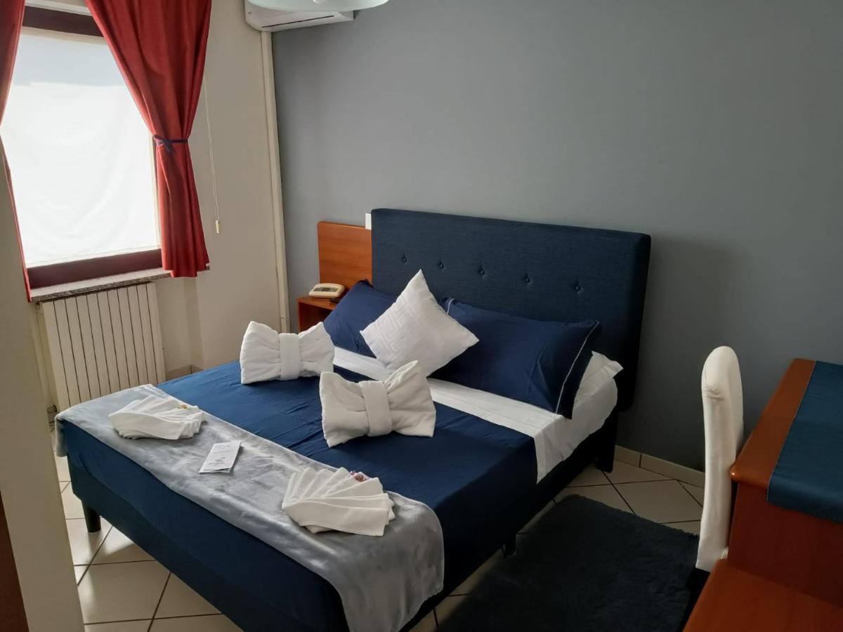 Hotel Baiardo Romagnano Sesia Eksteriør billede